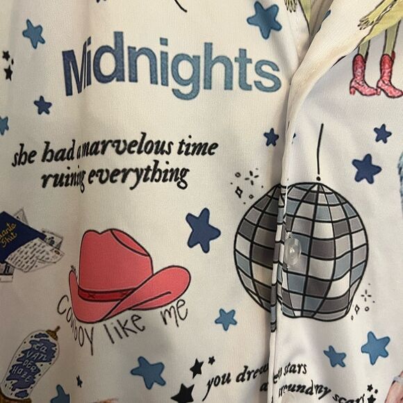 Taylor Swift picture Midnights Meet Me At Midnight Pajama top. Size small. - Picture 5 of 9